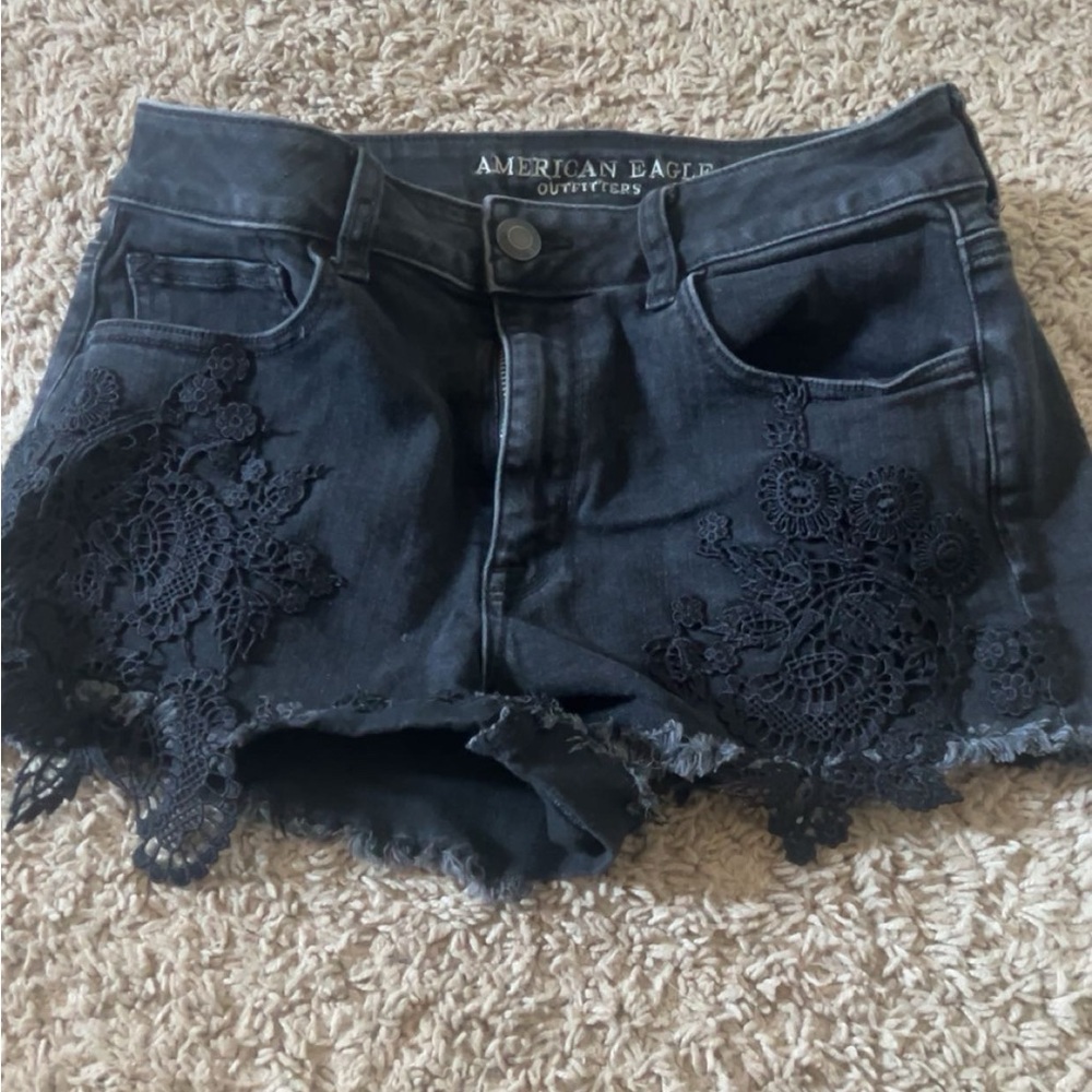 Size 0 American Eagle shorts